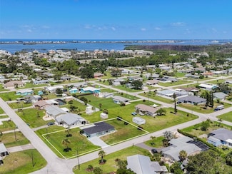 2620 12th St, Englewood, FL 34224