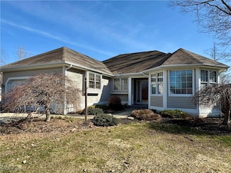 1647 S Crabtree Cir, Ashtabula, OH 44004