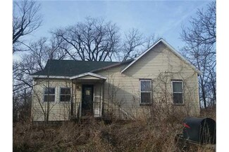 700 Vine St, Lucas, IA 50151
