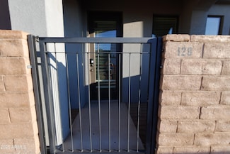 120 W Milada Dr, Phoenix, AZ 85041