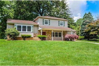2 Neva Ct, Wilmington, DE 19810