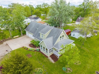 3775 W Columbia Pkwy, Columbia City, IN 46725