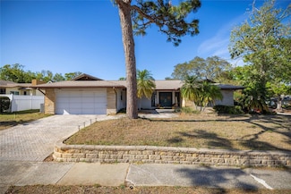 2932 Sweetgum Way S, Clearwater, FL 33761
