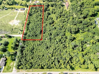 20-B Barrett Rd, Beaumont, TX 77708