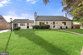 114 Leonard Ave, Trenton, NJ 08610