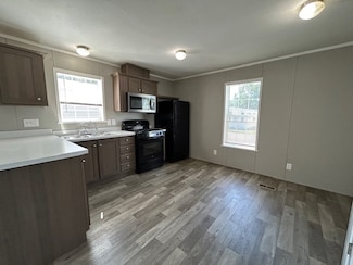 39500 Warren Rd Unit 380, Canton, MI 48187