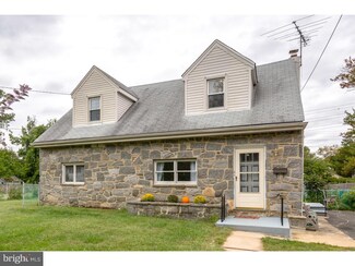 220 Glenwood Ave, Merchantville, NJ 08109