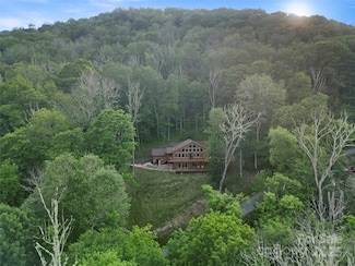 85 Iga Trail, Maggie Valley, NC 28751