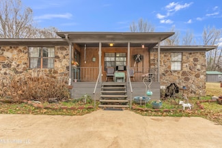 6036 Mudline Rd, Enid, MS 38927