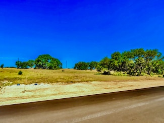 925 Annabelle Ave, Bulverde, TX 78163