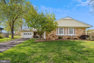 12200 Round Tree Ln, Bowie, MD 20715