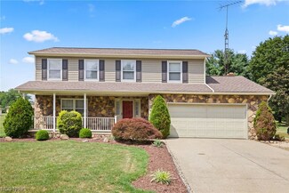 1419 Melanie Dr, Uniontown, OH 44685