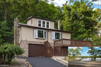 161 Lackawanna Dr, Stanhope, NJ 07874