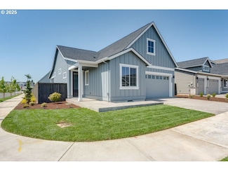 1819 S Maple St, Canby, OR 97013