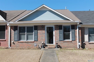 375 Cherry St NW, Hartselle, AL 35640