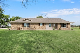 11541 Old Dallas Rd, West, TX 76691
