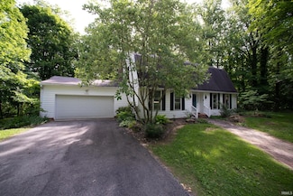 3198 N Delaware Dr, Vincennes, IN 47591