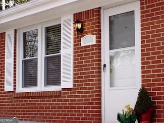 285 Lake Dr, Atlanta, GA 30340