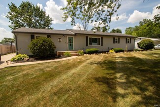 113 Peterson Dr, Sweetser, IN 46987