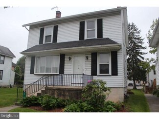 318 W Main St, Atglen, PA 19310