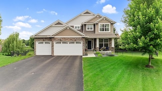 19550 Albany Cir NW, Elk River, MN 55330