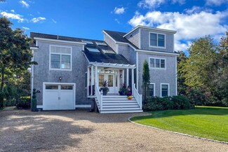7 Katama Dr, Edgartown, MA 02539