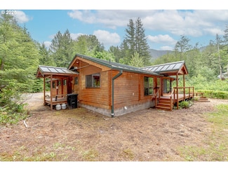 22190 E Lolo Pass Rd, Rhododendron, OR 97049