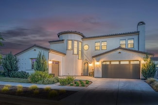 924 Orchard Hills Rd, Madera, CA 93636