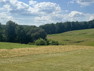135 Robinson Rd, Sparta, TN 38583