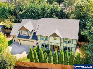 4434 SW Country Club Dr, Corvallis, OR 97333