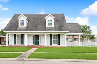 1045 Maplewood Dr, Harvey, LA 70058