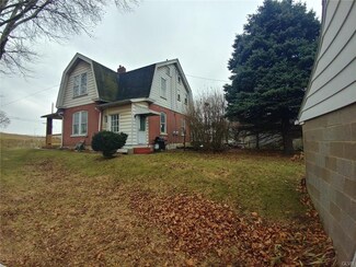 57 Crest Ave, Bethlehem, PA 18015