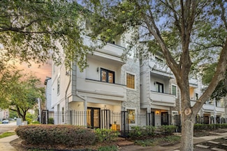1529 Rosewood St, Houston, TX 77004