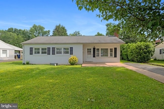 106 North St NE, Leesburg, VA 20176