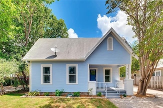 906 E 38 1 2 St, Austin, TX 78751