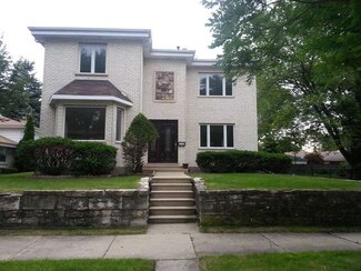 9533 Le Claire Ave, Skokie, IL 60077