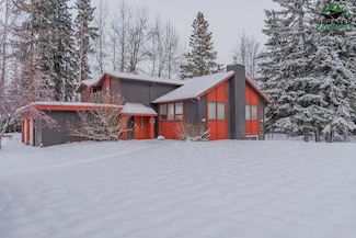 871 Middleton Ave, North Pole, AK 99705