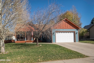 89 Blackhawk Rd, Gypsum, CO 81637