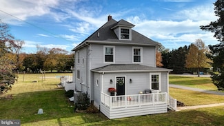 226 Bowers Beach Rd, Frederica, DE 19946
