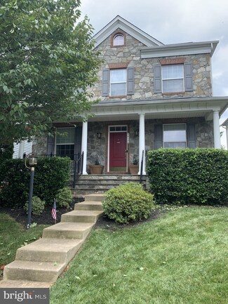 14184 Catbird Dr, Gainesville, VA 20155