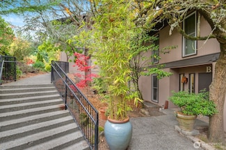 1425 S Puget Dr Unit B-3, Renton, WA 98055