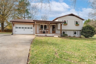 111 Greenwood St, Boonville, NC 27011