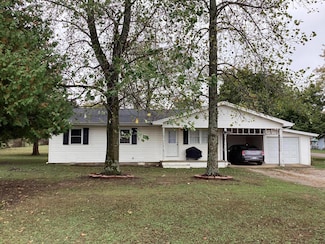 400 E Clouse St, Mountain Grove, MO 65711