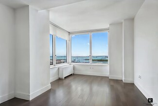 388 Bridge St Unit 43A, Brooklyn, NY 11201