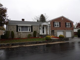 21 Charter St, Johnston, RI 02919
