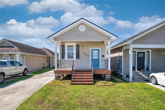 640 2nd Ave, Harvey, LA 70058