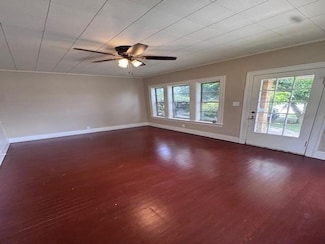 2520 Laurel Ave, Beaumont, TX 77702