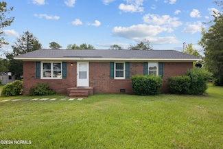 916 N Carolina 41, Trenton, NC 28585