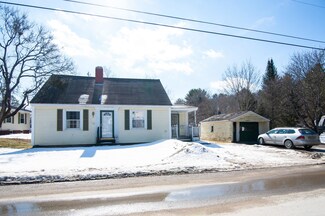 64 Pine St, Old Town, ME 04468