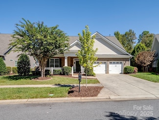 12728 Meetinghouse Dr, Cornelius, NC 28031